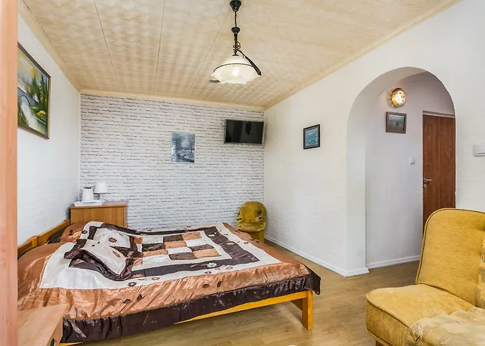 Dom Gościnny Marcela 4*