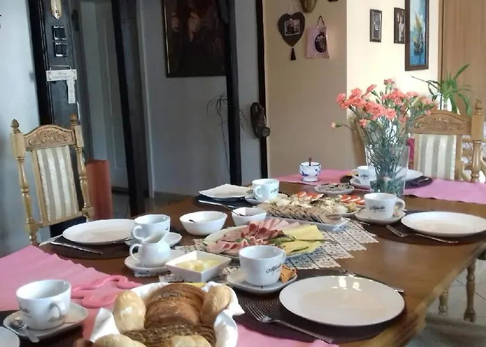 Marcela 4* レバル